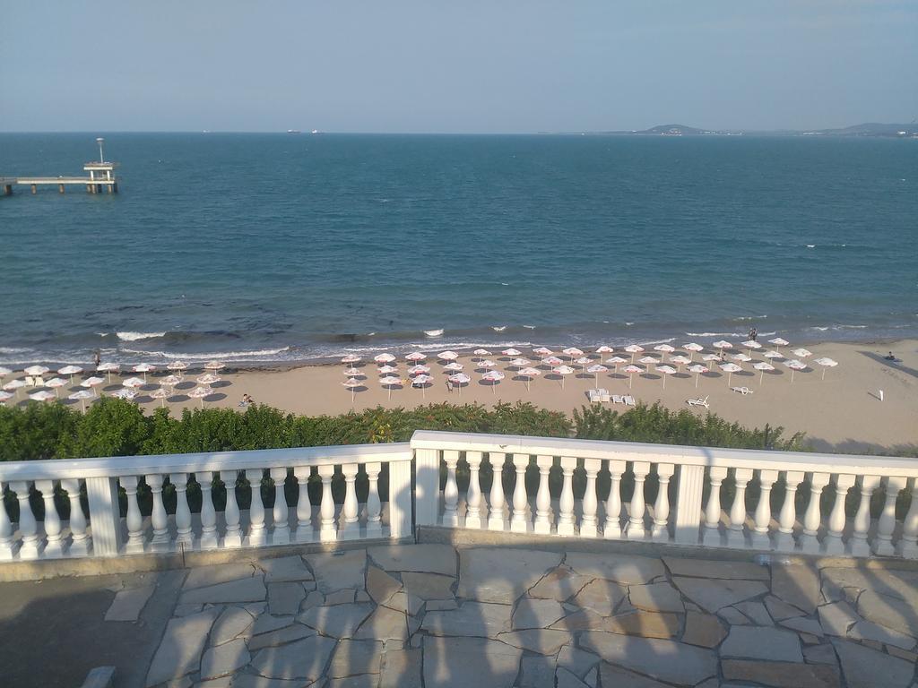 Flora Beach Apartaments Burgas Exterior photo