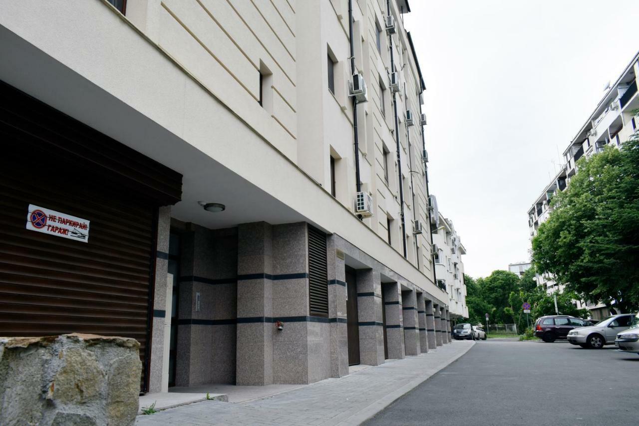 Flora Beach Apartaments Burgas Exterior photo